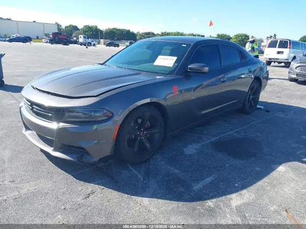 2C3CDXCT3GH339636 2016 DODGE CHARGER - Image 2