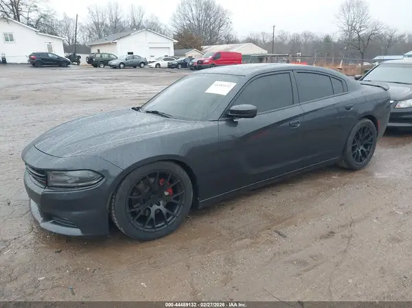 2C3CDXCT3HH546223 2017 DODGE CHARGER - Image 2