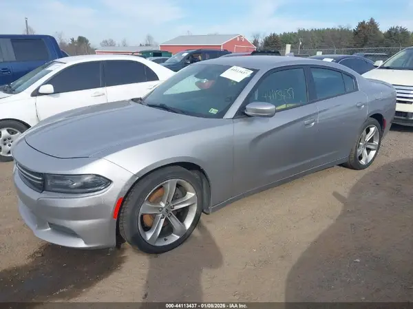 2C3CDXCT3JH133918 2018 DODGE CHARGER - Image 2