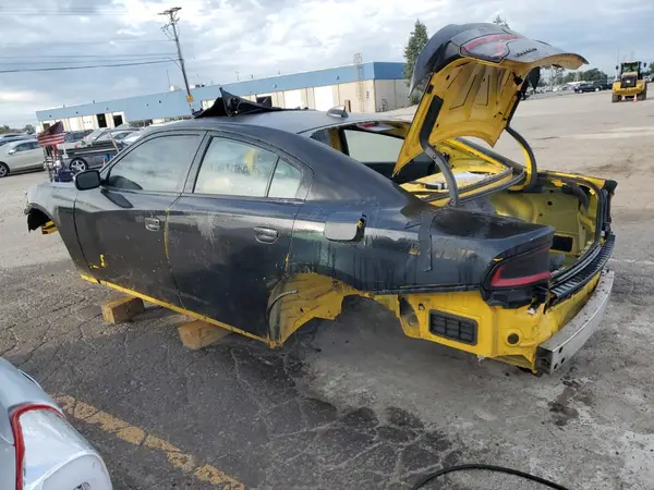 2C3CDXCT3JH157068 2018 DODGE CHARGER - Image 2