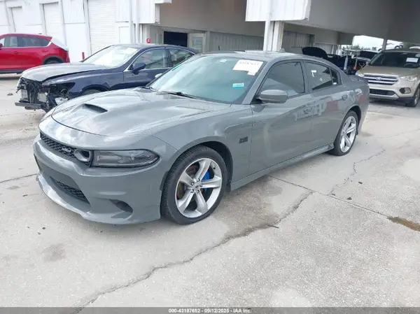 2C3CDXCT3JH163033 2018 DODGE CHARGER - Image 2