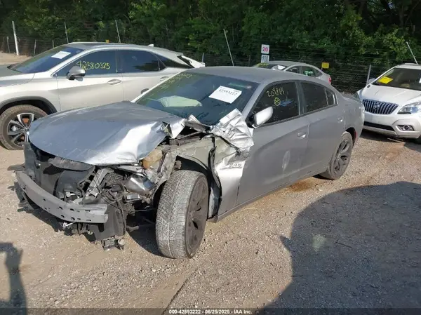 2C3CDXCT3JH209864 2018 DODGE CHARGER - Image 2