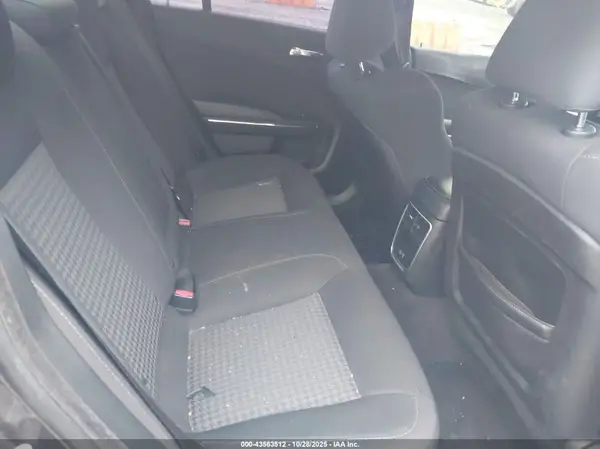 2C3CDXCT3KH513102 2019 DODGE CHARGER - Image 8