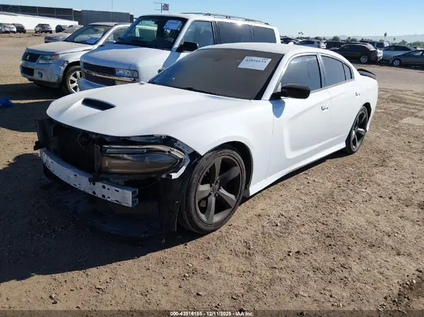 2C3CDXCT3KH553079 2019 DODGE CHARGER - Image 2