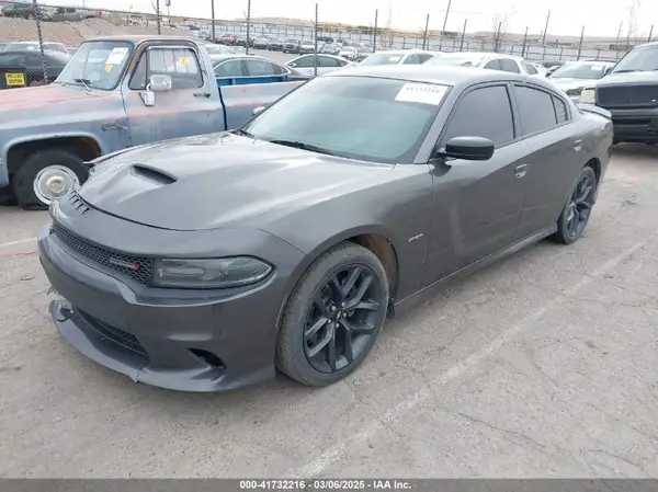 2C3CDXCT3KH617640 2019 DODGE CHARGER - Image 2
