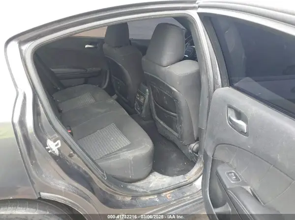 2C3CDXCT3KH617640 2019 DODGE CHARGER - Image 8