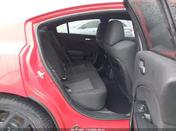 2C3CDXCT3KH621882 2019 DODGE CHARGER - Image 8