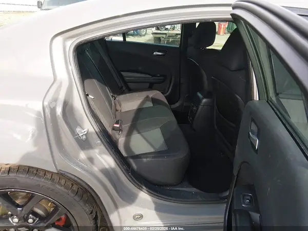 2C3CDXCT3KH656602 2019 DODGE CHARGER - Image 8
