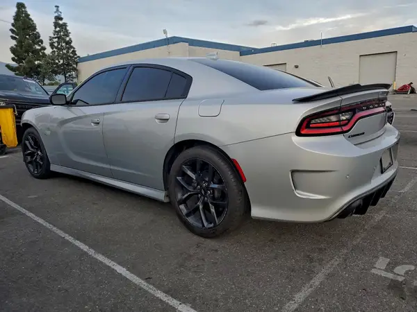 2C3CDXCT3KH662139 2019 DODGE CHARGER - Image 2