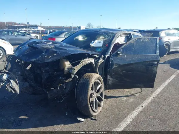 2C3CDXCT3KH692922 2019 DODGE CHARGER - Image 2