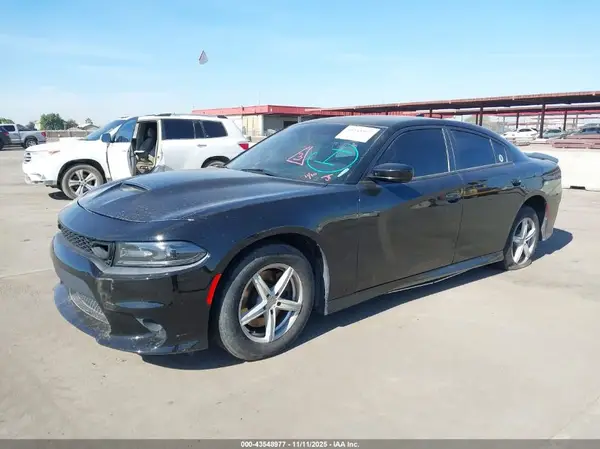 2C3CDXCT3KH721612 2019 DODGE CHARGER - Image 2
