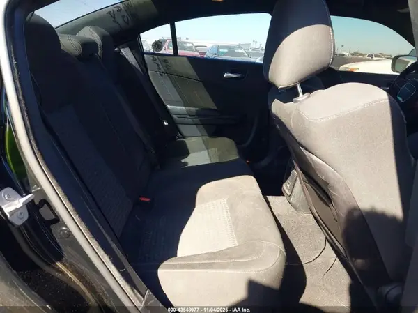 2C3CDXCT3KH721612 2019 DODGE CHARGER - Image 8