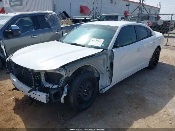 2C3CDXCT4GH186572 2016 DODGE CHARGER - Image 2