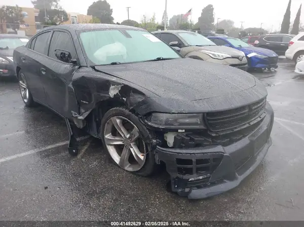 2C3CDXCT4GH292715 2016 DODGE CHARGER - Image 1