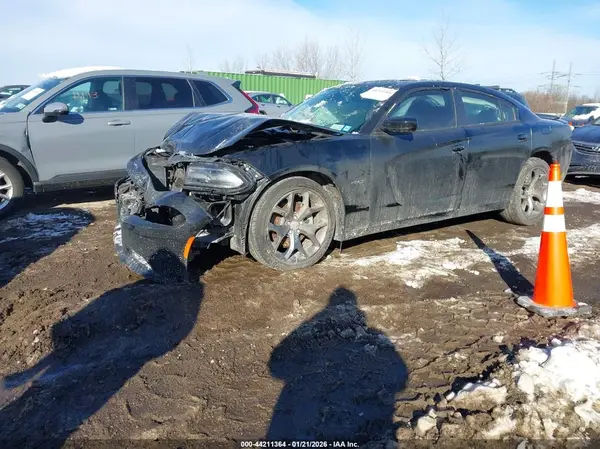 2C3CDXCT4GH351584 2016 DODGE CHARGER - Image 2