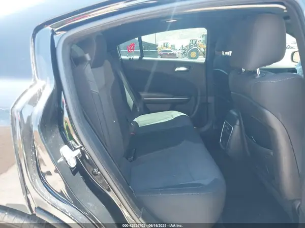 2C3CDXCT4GH356929 2016 DODGE CHARGER - Image 8