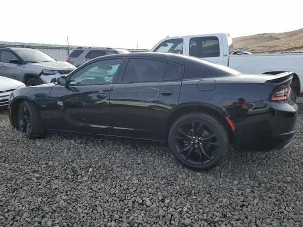 2C3CDXCT4HH511061 2017 DODGE CHARGER - Image 2