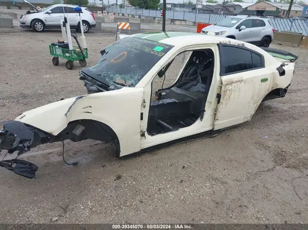 2C3CDXCT4HH525610 2017 DODGE CHARGER - Image 2