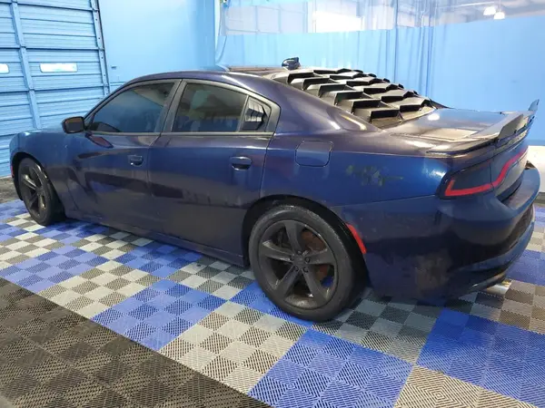 2C3CDXCT4HH563659 2017 DODGE CHARGER - Image 2
