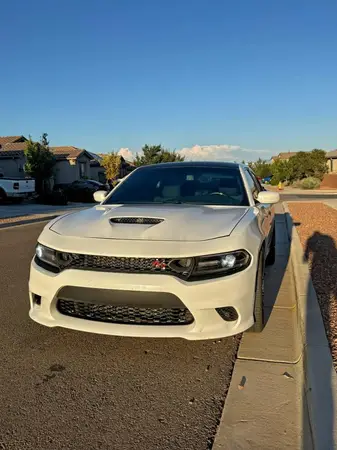 2C3CDXCT4HH634441 2017 DODGE CHARGER - Image 2