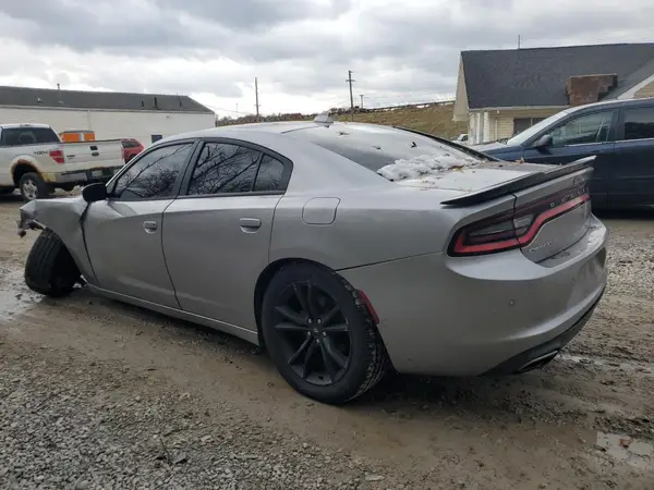 2C3CDXCT4JH260595 2018 DODGE CHARGER - Image 2