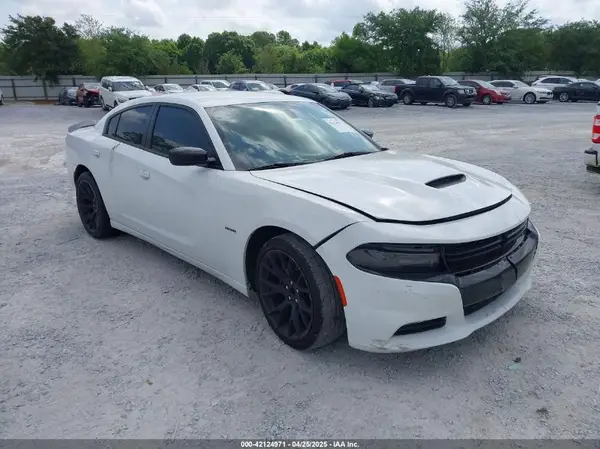 2C3CDXCT4JH273914 2018 DODGE CHARGER - Image 1
