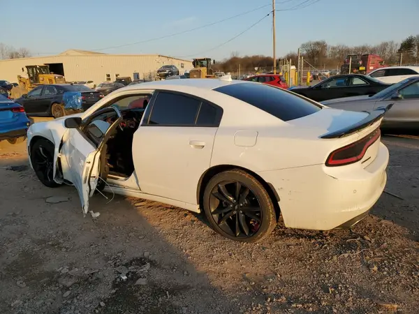 2C3CDXCT4JH290843 2018 DODGE CHARGER - Image 2