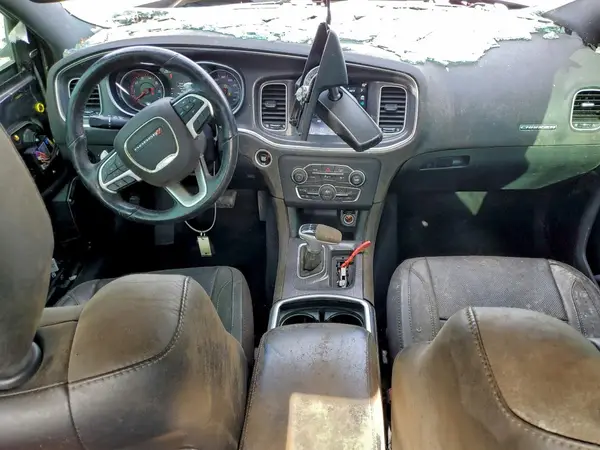 2C3CDXCT4JH329981 2018 DODGE CHARGER - Image 8