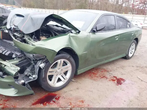 2C3CDXCT4KH508166 2019 DODGE CHARGER - Image 2