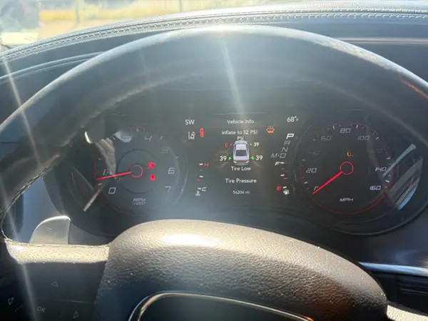 2C3CDXCT4KH522553 2019 DODGE CHARGER - Image 8