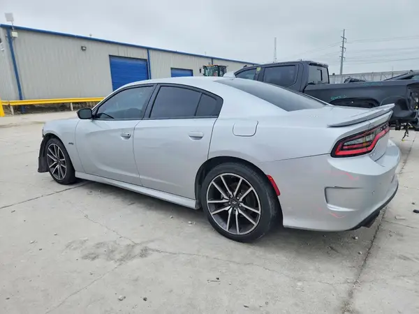 2C3CDXCT4PH543829 2023 DODGE CHARGER - Image 2