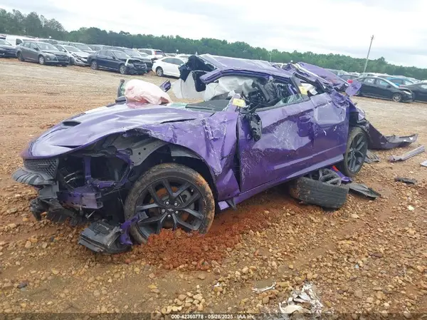 2C3CDXCT4PH575941 2023 DODGE CHARGER - Image 2