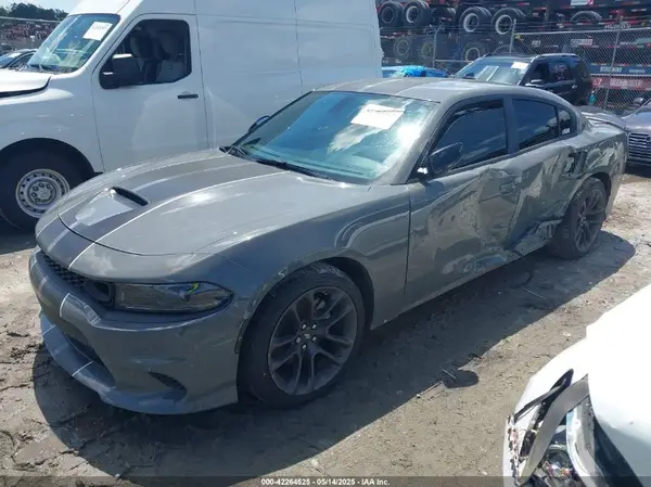 2C3CDXCT4PH631599 2023 DODGE CHARGER - Image 2