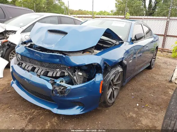 2C3CDXCT4PH685324 2023 DODGE CHARGER - Image 2