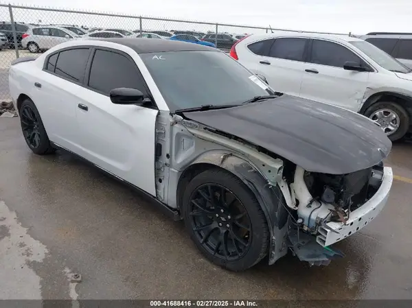 2C3CDXCT5HH515412 2017 DODGE CHARGER - Image 1