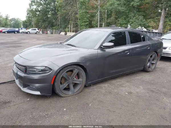 2C3CDXCT5HH525082 2017 DODGE CHARGER - Image 2