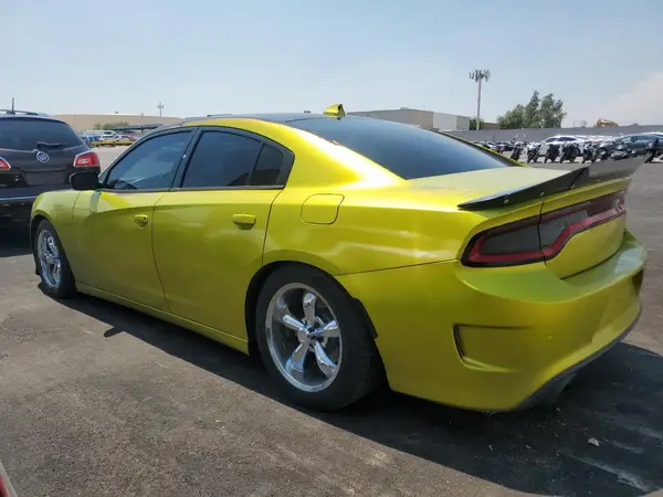 2C3CDXCT5HH572287 2017 DODGE CHARGER - Image 2