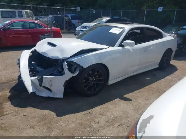 2C3CDXCT5HH655184 2017 DODGE CHARGER - Image 2