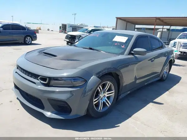 2C3CDXCT5JH122757 2018 DODGE CHARGER - Image 2