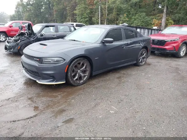 2C3CDXCT5JH156973 2018 DODGE CHARGER - Image 2