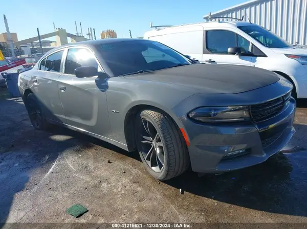 2C3CDXCT5JH217643 2018 DODGE CHARGER - Image 1