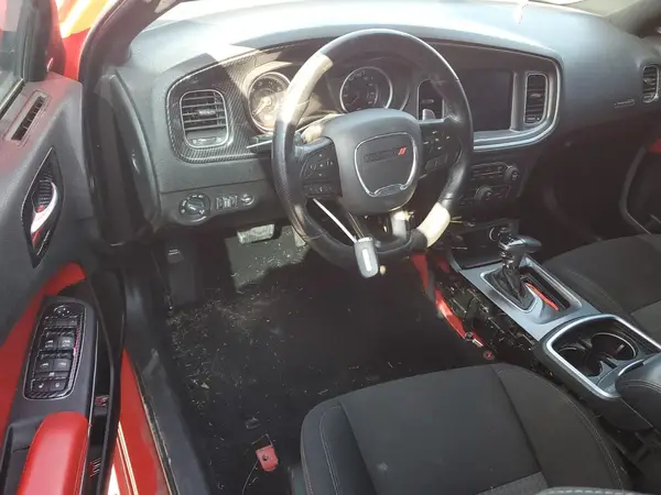 2C3CDXCT5KH575598 2019 DODGE CHARGER - Image 8