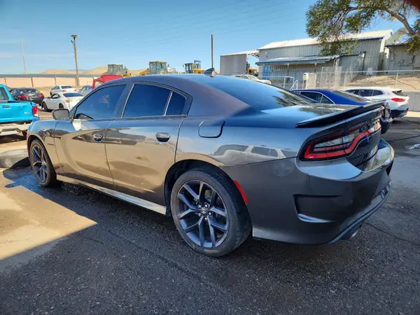 2C3CDXCT5LH190267 2020 DODGE CHARGER - Image 2