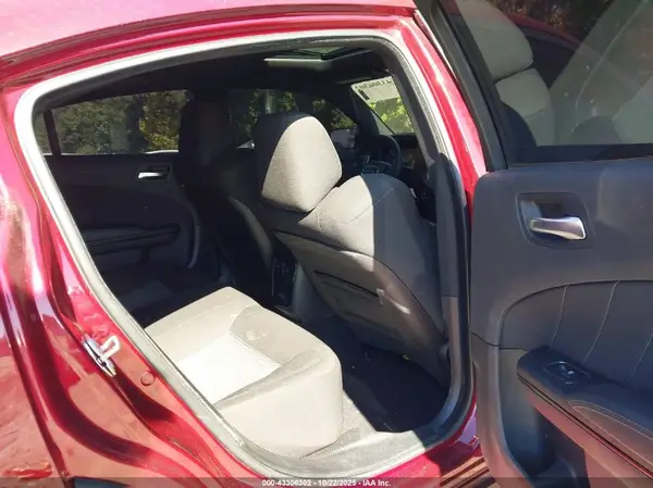 2C3CDXCT5PH700557 2023 DODGE CHARGER - Image 8