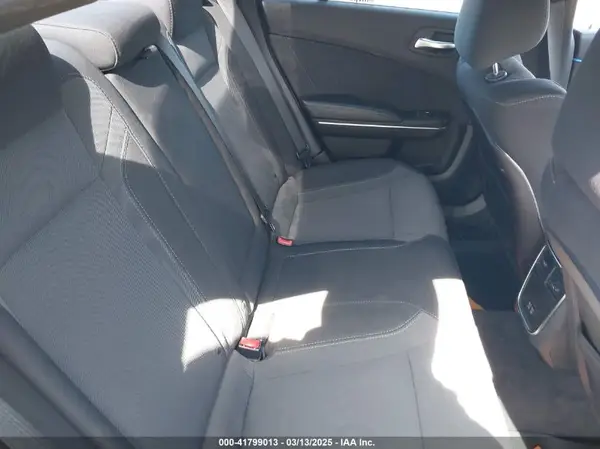 2C3CDXCT6GH291811 2016 DODGE CHARGER - Image 8