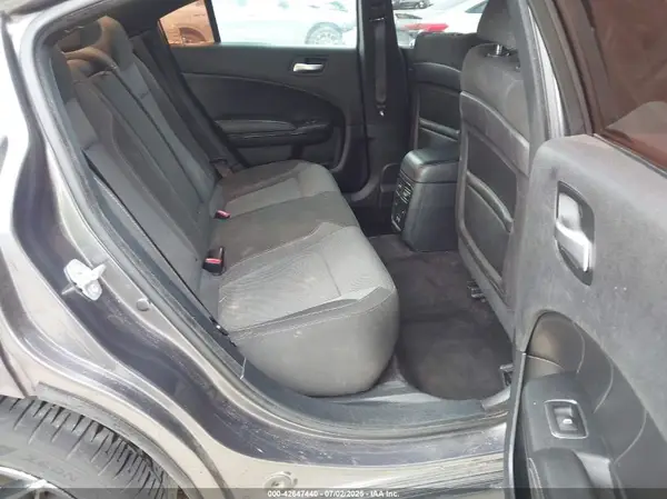 2C3CDXCT6GH312639 2016 DODGE CHARGER - Image 8