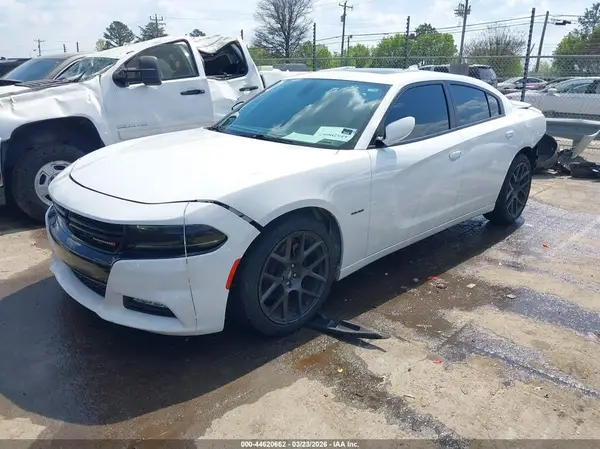 2C3CDXCT6JH139700 2018 DODGE CHARGER - Image 2