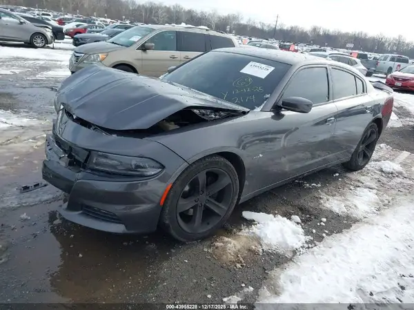 2C3CDXCT6JH156593 2018 DODGE CHARGER - Image 2