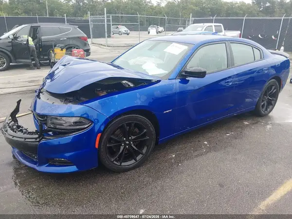 2C3CDXCT6JH173135 2018 DODGE CHARGER - Image 2