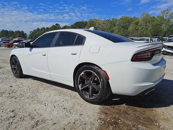 2C3CDXCT6JH205825 2018 DODGE CHARGER - Image 2
